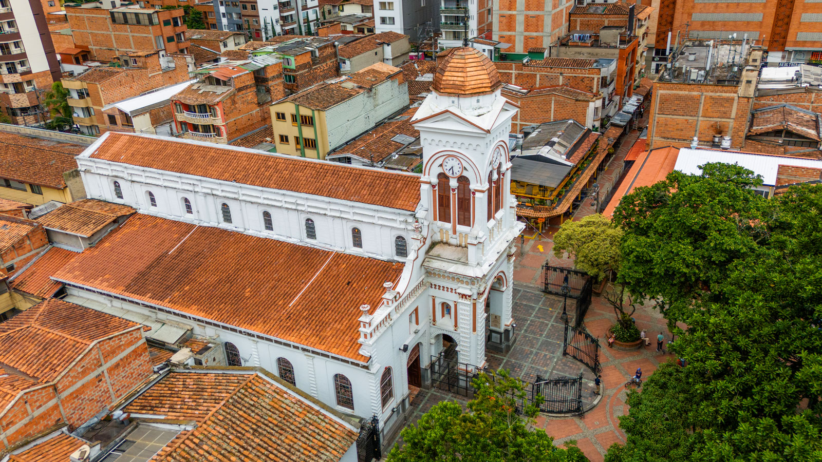 Jeytwo Travel - Sabaneta - Antioquia - Medellin - Colombia